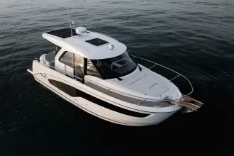 Thumbnail von Beneteau Antares 9