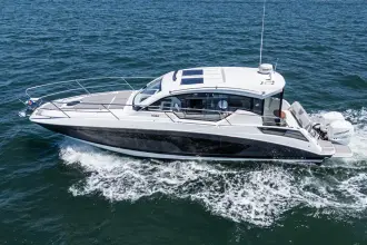 Thumbnail von Four Winns Vista 355 Coupe OB