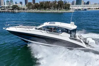Thumbnail von Four Winns Vista 355 Coupe OB