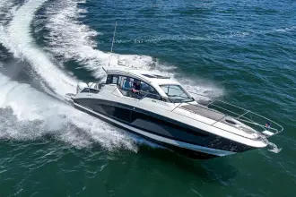 Thumbnail von Four Winns Vista 355 Coupe OB