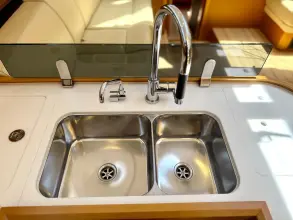 Thumbnail von Jeanneau Yachts 58