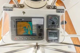 Thumbnail von Beneteau 42' 2006