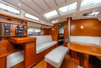 Thumbnail von Beneteau 42' 2006