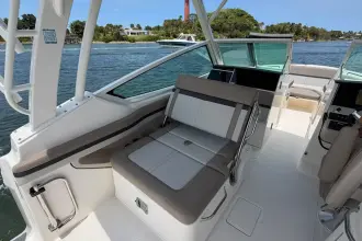 Thumbnail von Boston Whaler 280 Vantage
