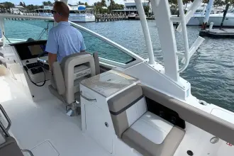 Thumbnail von Boston Whaler 280 Vantage