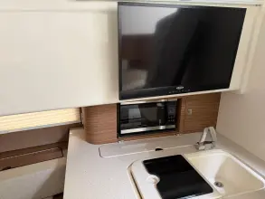 Thumbnail von Boston Whaler 420 Outrage