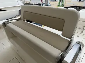 Thumbnail von Boston Whaler 420 Outrage