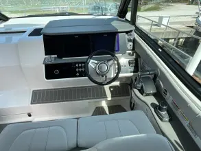 Thumbnail von Sea Ray 320 Sundancer Dıştan Takma Motor