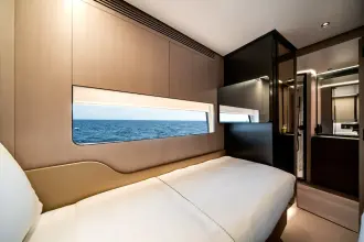 Thumbnail von Azimut S8