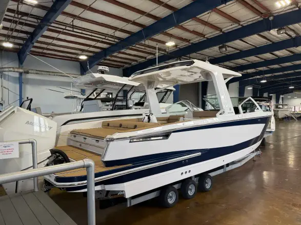 Aviara 32