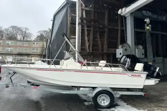 Thumbnail von Boston Whaler 170 Montauk