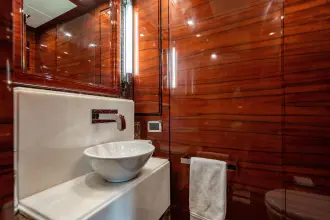 Thumbnail von Benetti 121 Klasik