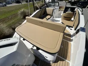 Thumbnail von Sea Ray SPX 210 Dıştan Takma