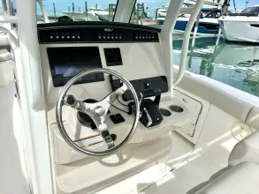Thumbnail von Boston Whaler 280 Outrage