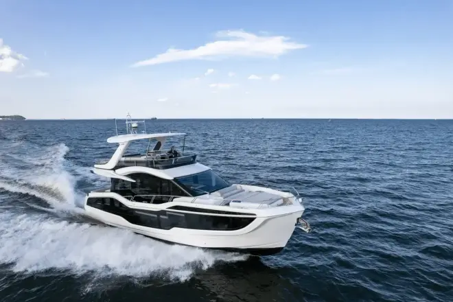 Galeon 560 FLY