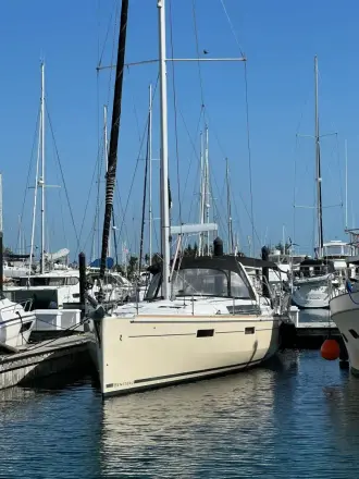 Beneteau Oceanis 45 Nautigator