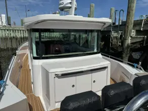 Thumbnail von Axopar 37 XC Cross Cabin