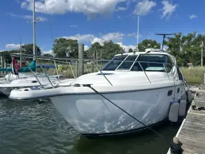 Tiara Yachts 3500 Sovran