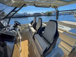 Thumbnail von De Antonio Yachts D32