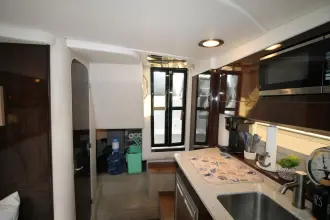 Thumbnail von Sea Ray Sundancer 310