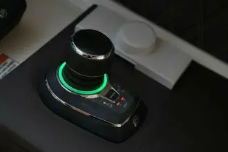 Thumbnail von Sea Ray SLX 310 Außenborder