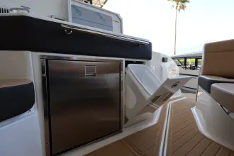 Thumbnail von Sea Ray 320 Sundancer Dıştan Takma Motor