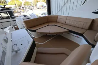 Thumbnail von Sea Ray 320 Sundancer Dıştan Takma Motor