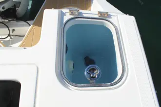 Thumbnail von Boston Whaler 240 Vantage