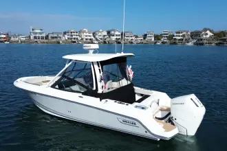 Thumbnail von Boston Whaler 240 Vantage