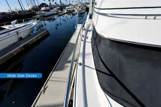 Thumbnail von Carver 466 Motor Yacht Blue Mind
