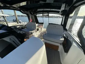 Thumbnail von Sea Ray 370 Sundancer