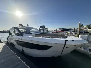 Thumbnail von Sea Ray 370 Sundancer