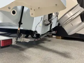 Thumbnail von Boston Whaler 210 Montauk