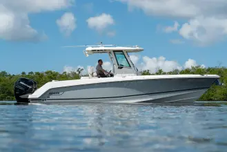 Thumbnail von Boston Whaler 280 Outrage