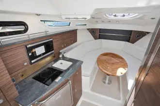 Thumbnail von Boston Whaler 325 Conquest