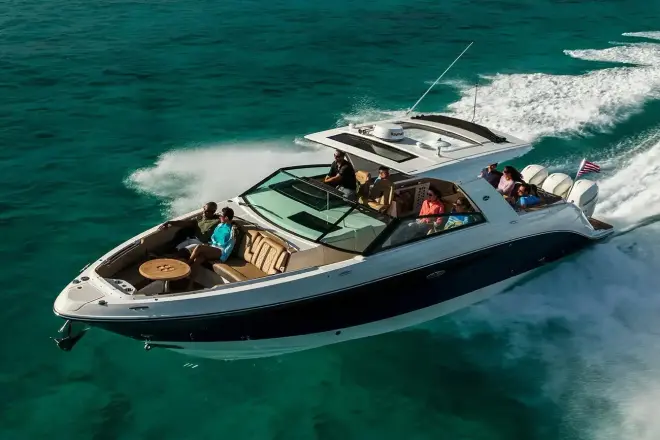 Sea Ray SLX 400 Outboard