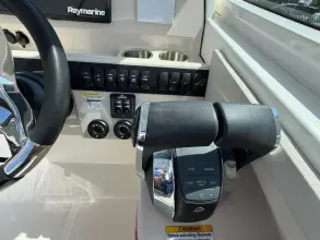Thumbnail von Boston Whaler 28 VANTAGE