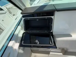 Thumbnail von Boston Whaler 28 VANTAGE