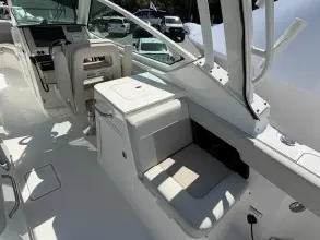 Thumbnail von Boston Whaler 28 VANTAGE