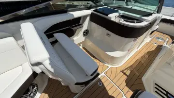 Thumbnail von Sea Ray SLX 310