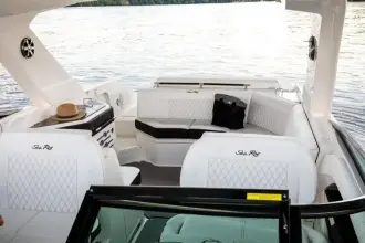 Thumbnail von Sea Ray SLX 310