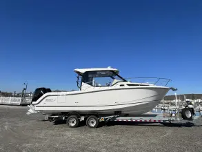 Thumbnail von Boston Whaler 325 Conquest