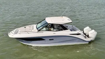 Sea Ray 320 Sundancer Outboard