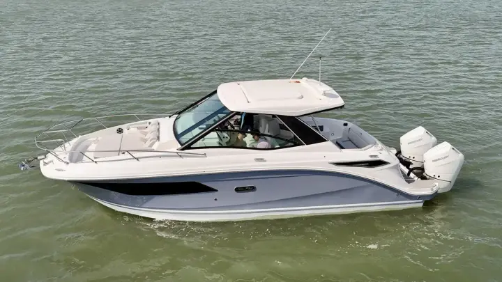Sea Ray 320 Sundancer Outboard