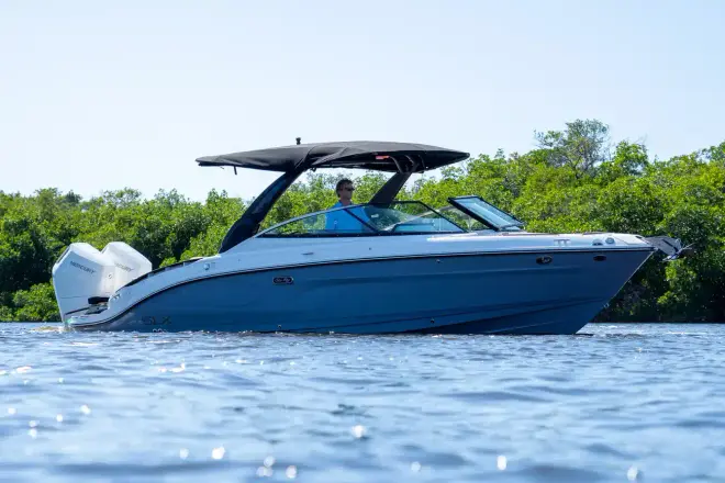 Sea Ray SLX 280 Outboard