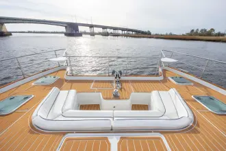 Thumbnail von Lagoon Power 43