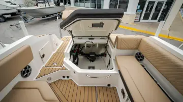 Thumbnail von Sea Ray SDX 230 Außenborder