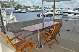 Thumbnail von Outer Reef Yachts 650 Mototyacht JOURNEY