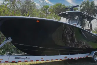 Thumbnail von Yellowfin 36 Offshore Hookers Wanted