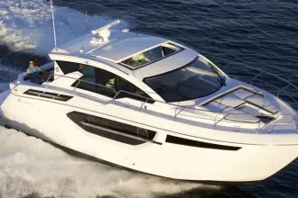 Thumbnail von Cruisers Yachts 42 Cantius SARGAM